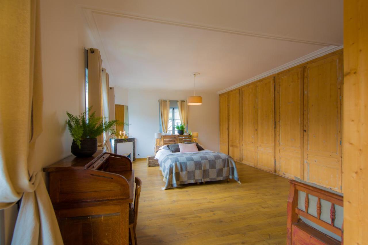 A L'Ecole Buissonniere Bed and Breakfast Honfleur Eksteriør billede