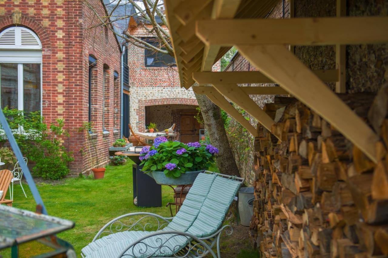 A L'Ecole Buissonniere Bed and Breakfast Honfleur Eksteriør billede