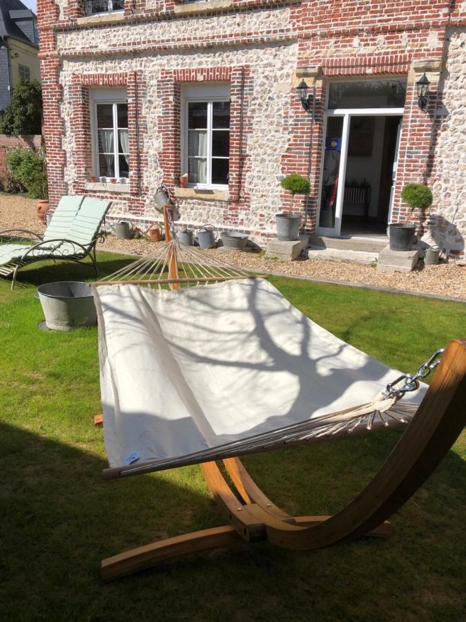 A L'Ecole Buissonniere Bed and Breakfast Honfleur Eksteriør billede